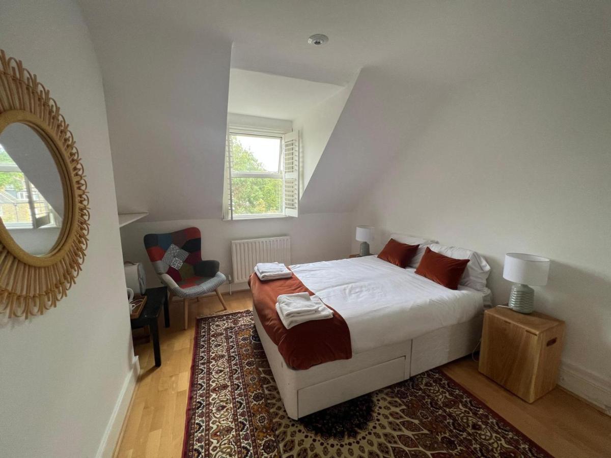 Grand Tulse Hill Villa London Exteriör bild